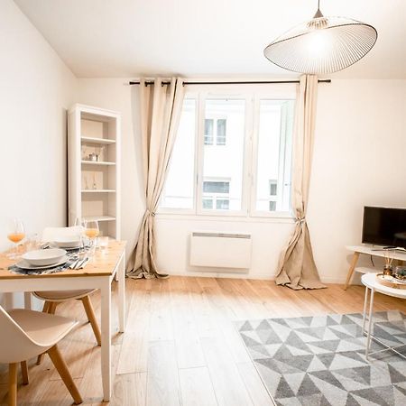 Appartement Charmant F2 hyper centre de Melun Extérieur photo
