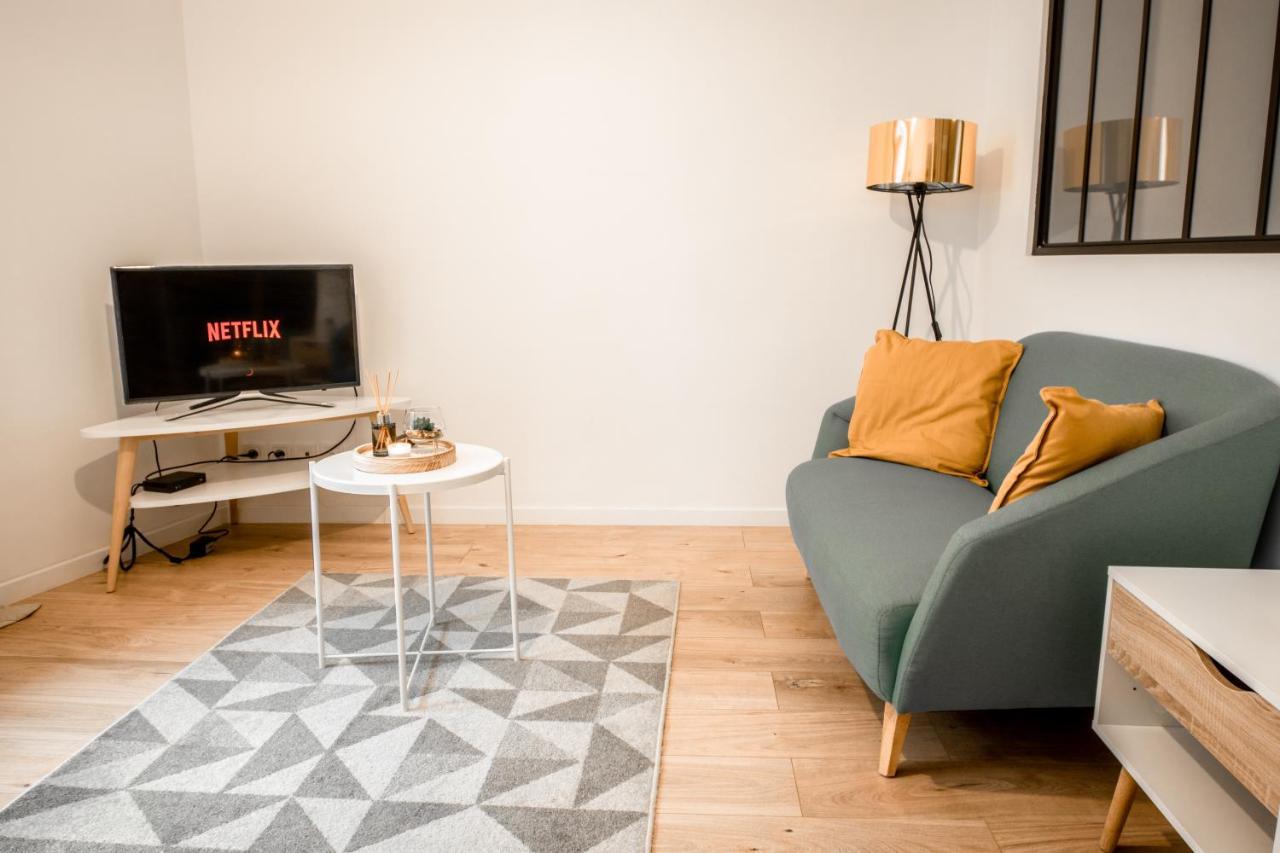 Appartement Charmant F2 hyper centre de Melun Extérieur photo